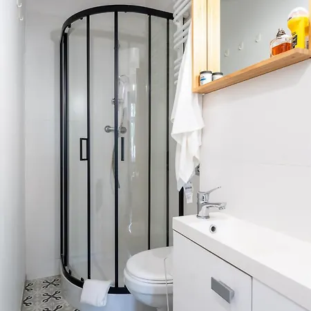 Appartement Apartament Dobra!- Uroczy Z Balkonem, Blisko Centrum - By Spaceapart