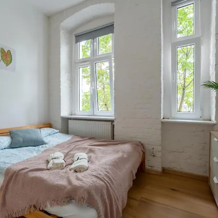 Apartament Dobra!- Uroczy Z Balkonem, Blisko Centrum - By Spaceapart